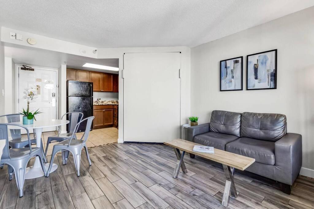 Apartament Upscale Oceanview 1Br Dog Friendly! 1104 Myrtle Beach Zewnętrze zdjęcie
